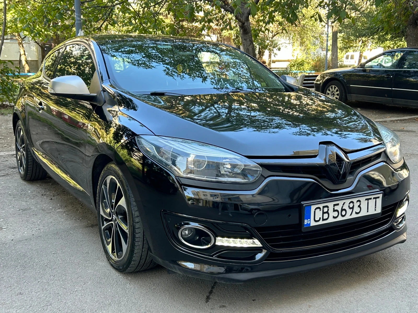 Renault Megane * 1.6DCI* КОЖА* КАМЕРА* КЕЙЛЕС* ТОП*  - изображение 3