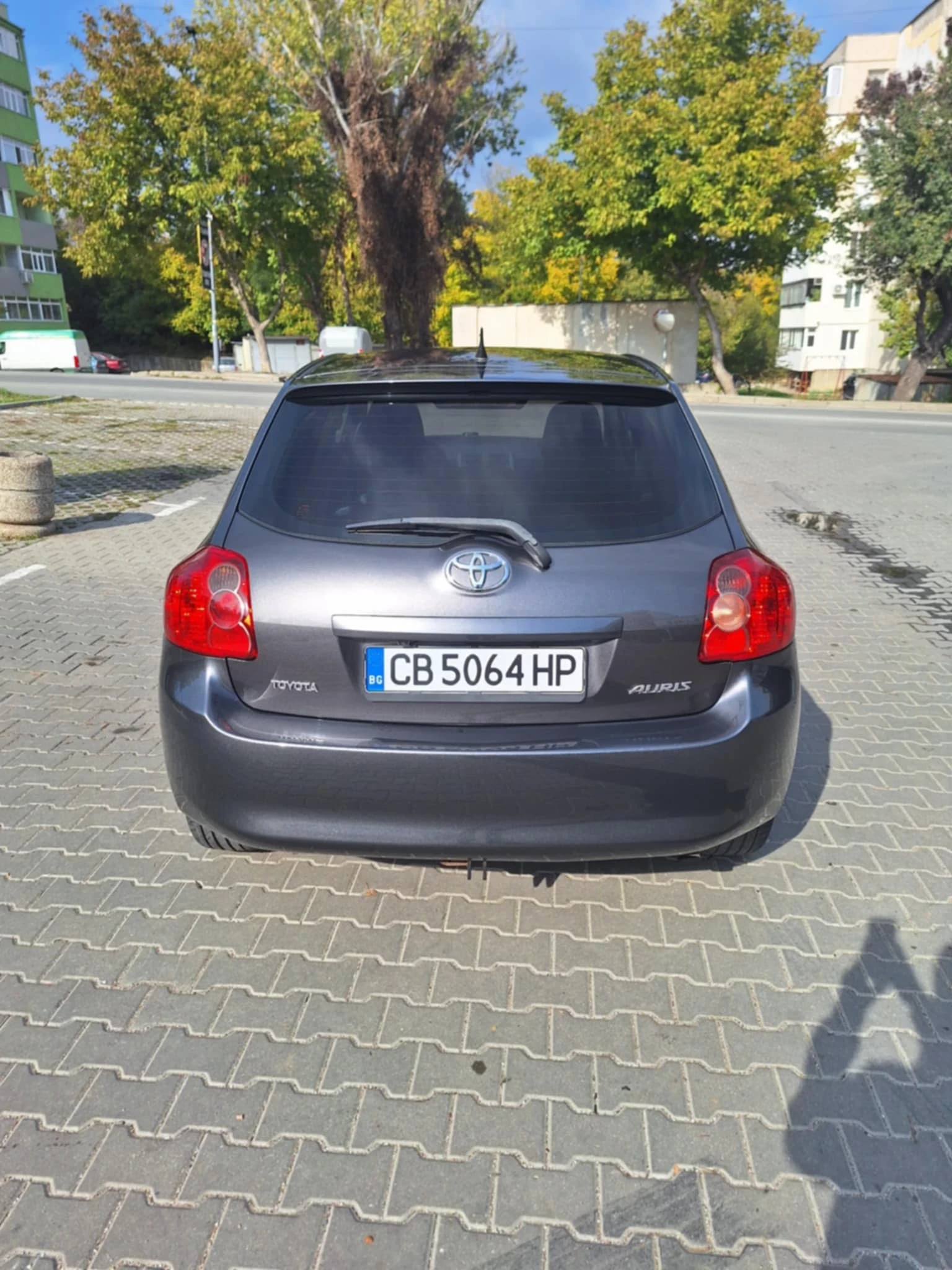 Toyota Auris 2.0 d4d - изображение 3