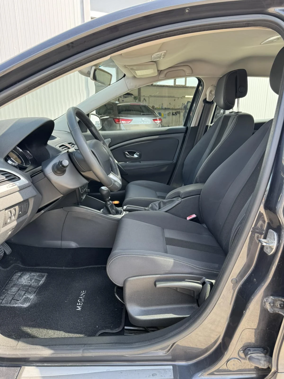 Renault Megane 1.5* 110ps* * *  | Mobile.bg   12