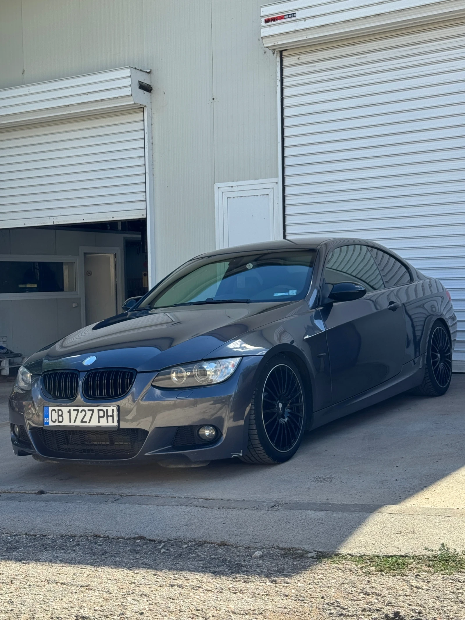 BMW 330 E92 330i - изображение 3