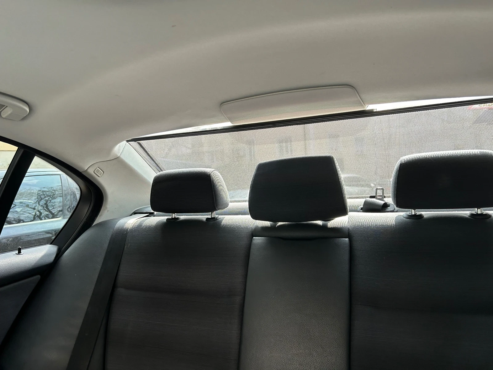 BMW 320, снимка 16 - Автомобили и джипове - 53923826