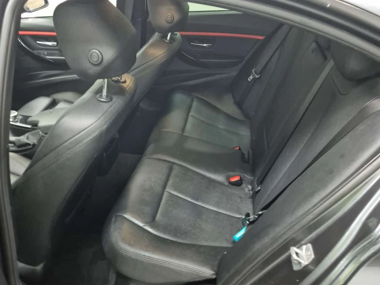 BMW 330 * 330I XDRIVE * CARFAX * ЦЕНА ДО БГ, снимка 11 - Автомобили и джипове - 53954457