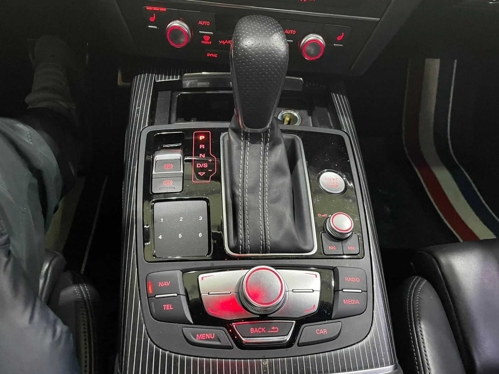 Audi A7 3.0 biTDI Competition ! Matrix ! S Line !, снимка 17 - Автомобили и джипове - 54135967