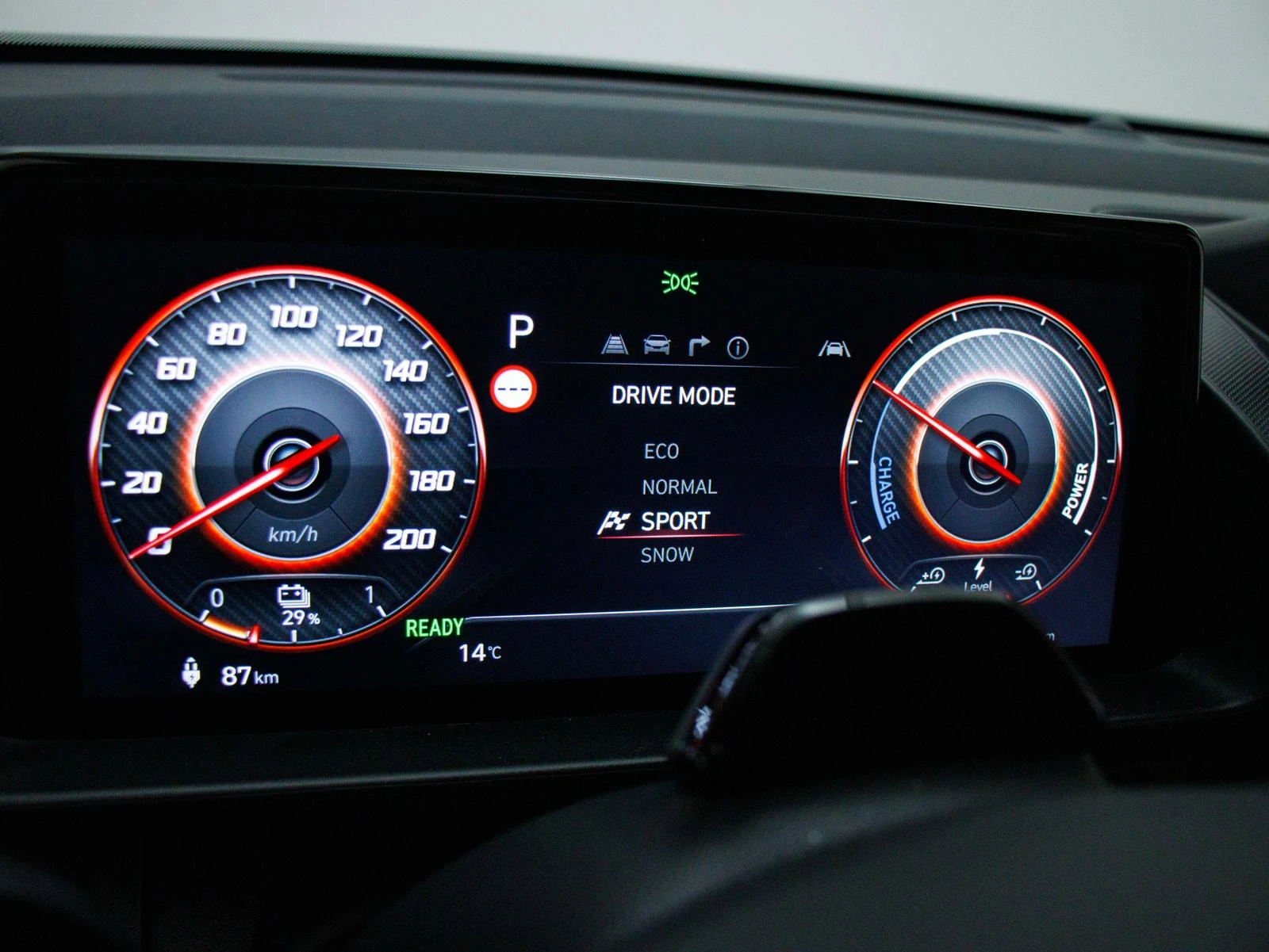 Hyundai Inster Long Range 49 kWh (115 hp), снимка 6 - Автомобили и джипове - 54139538