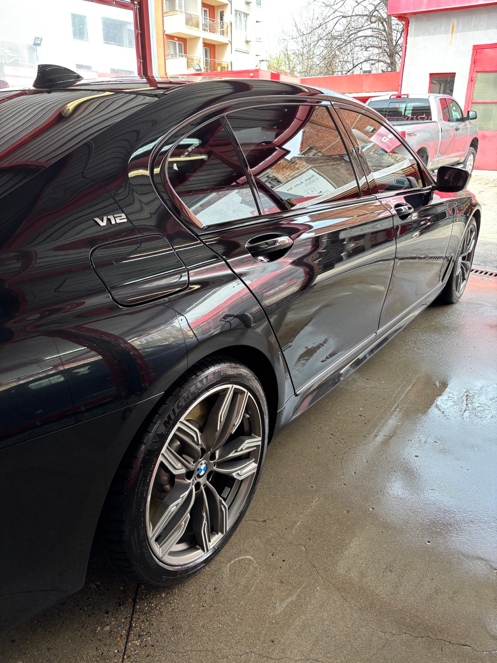 BMW 760 M760Li XDrive, снимка 7 - Автомобили и джипове - 54208022