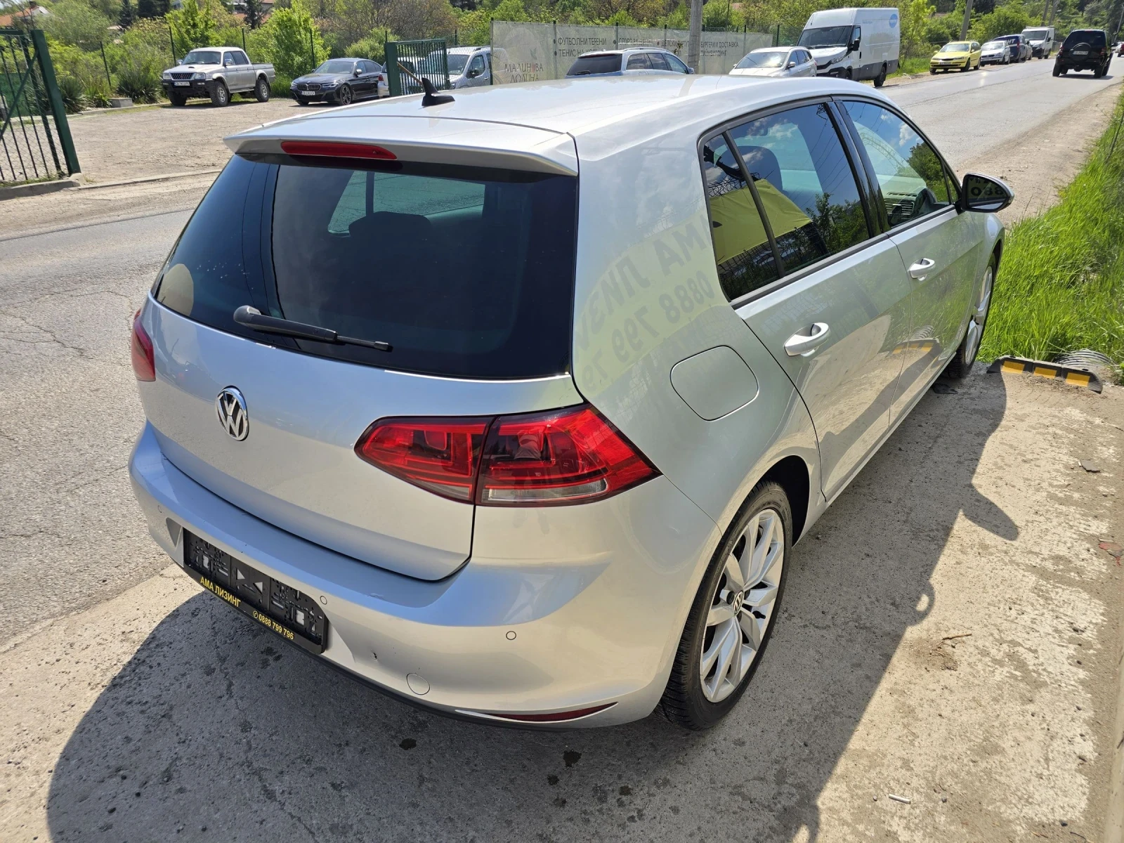 VW Golf HIGHLINE/AUTO/NAVI/PARK, снимка 4 - Автомобили и джипове - 54437642