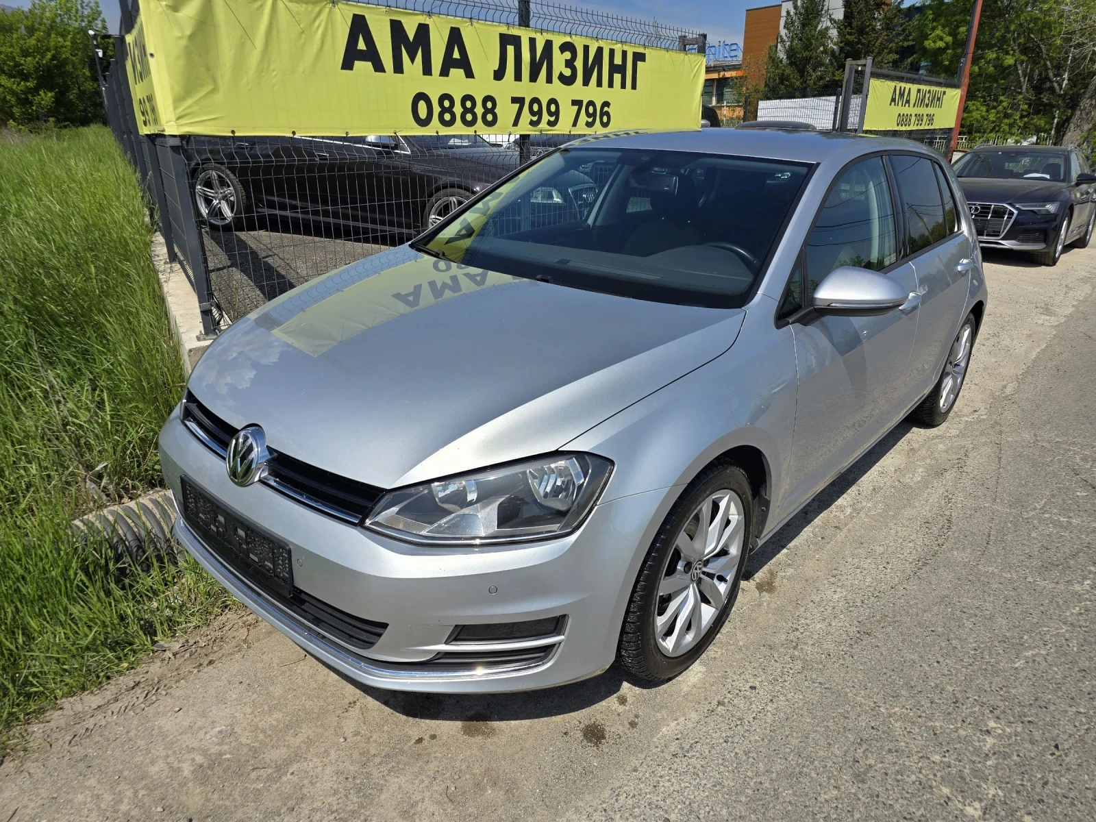VW Golf HIGHLINE/AUTO/NAVI/PARK
