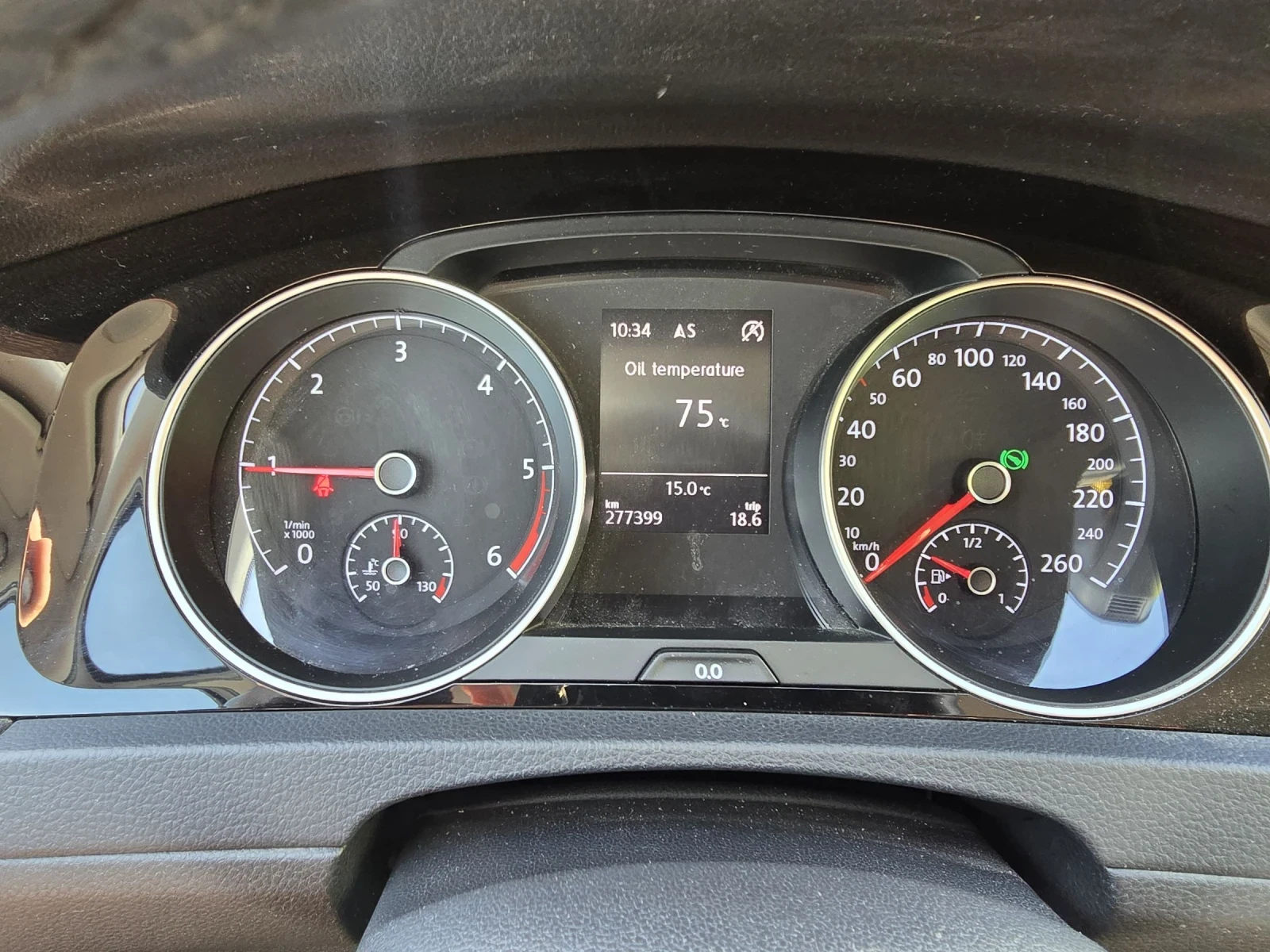 VW Golf HIGHLINE/AUTO/NAVI/PARK, снимка 17 - Автомобили и джипове - 54437642