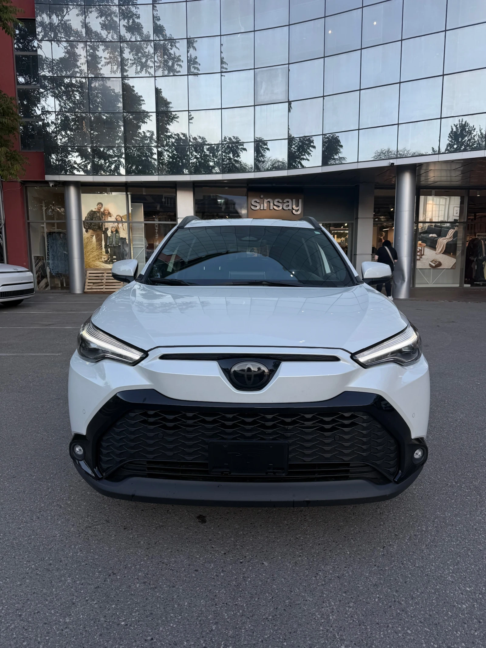 Toyota Corolla Cross Hybrid 2000.4x4