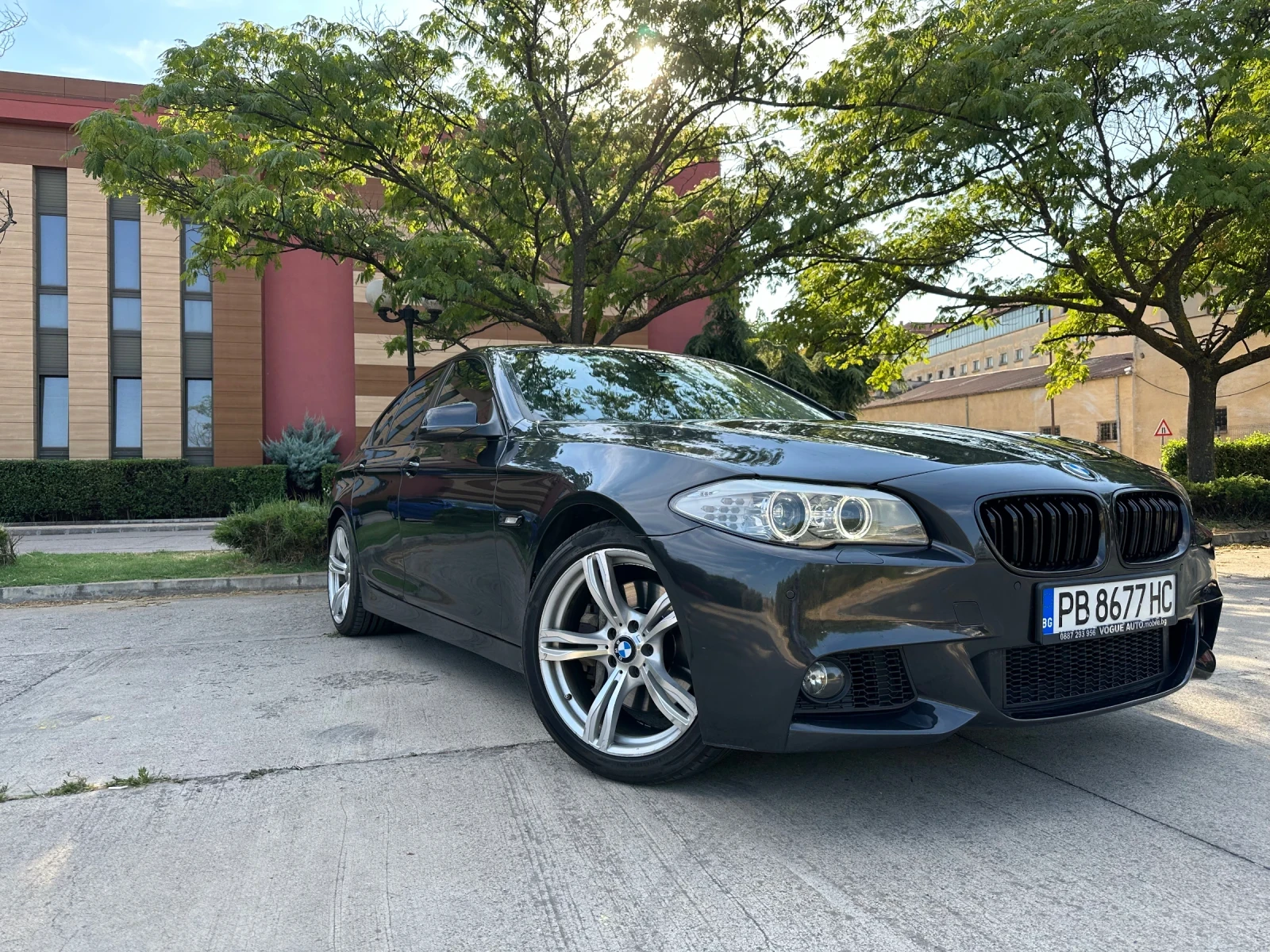 BMW 525