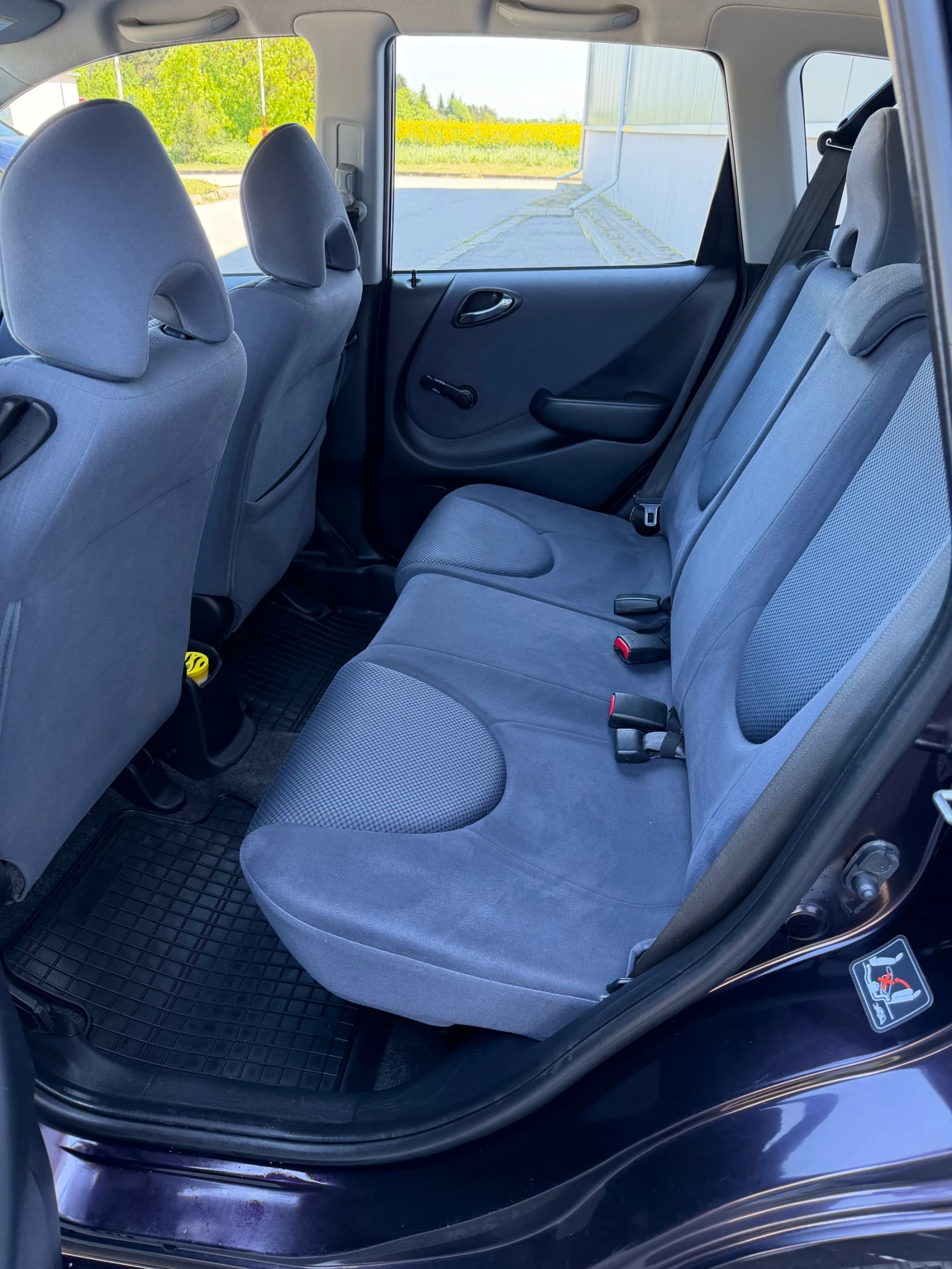 Honda Jazz 1.4 бензин, снимка 7 - Автомобили и джипове - 54684184