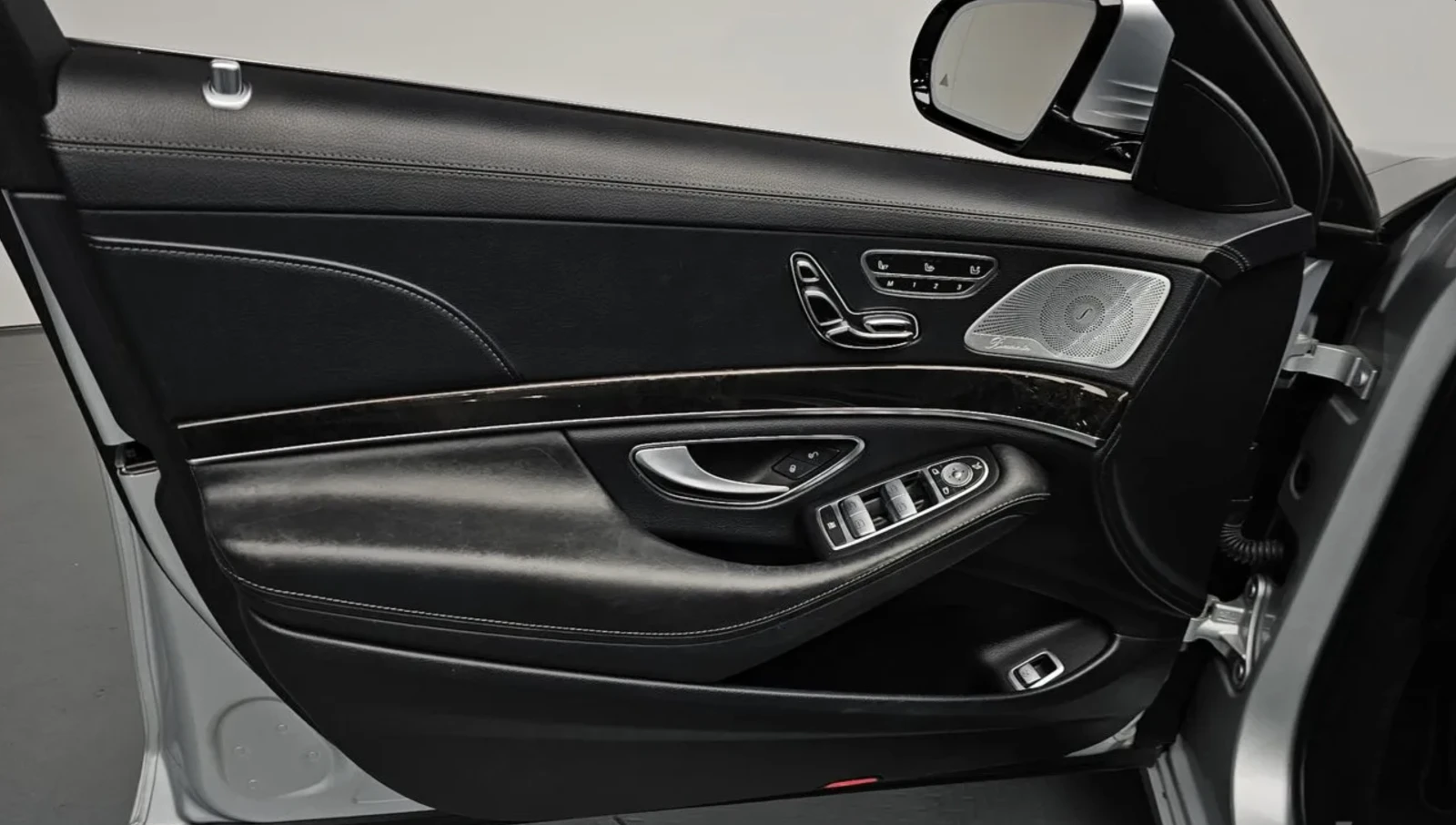Mercedes-Benz S 500 L / BURMESTER / 360 КАМЕРИ / ОБДУХ / FULL!, снимка 9 - Автомобили и джипове - 55098074