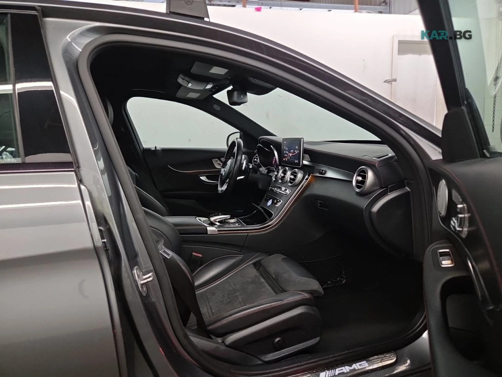 Mercedes-Benz C 43 AMG 4MATIC Автокредит Цена до България, снимка 12 - Автомобили и джипове - 55332065