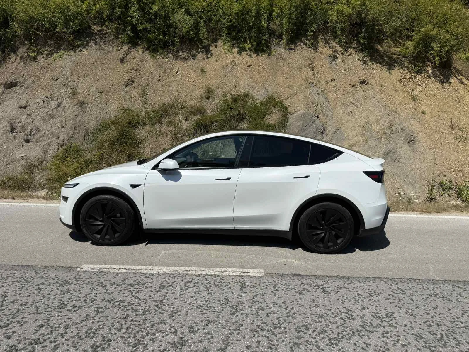 Tesla Y Juniper Juniper Long Range | Mobile.bg � ����������� 8