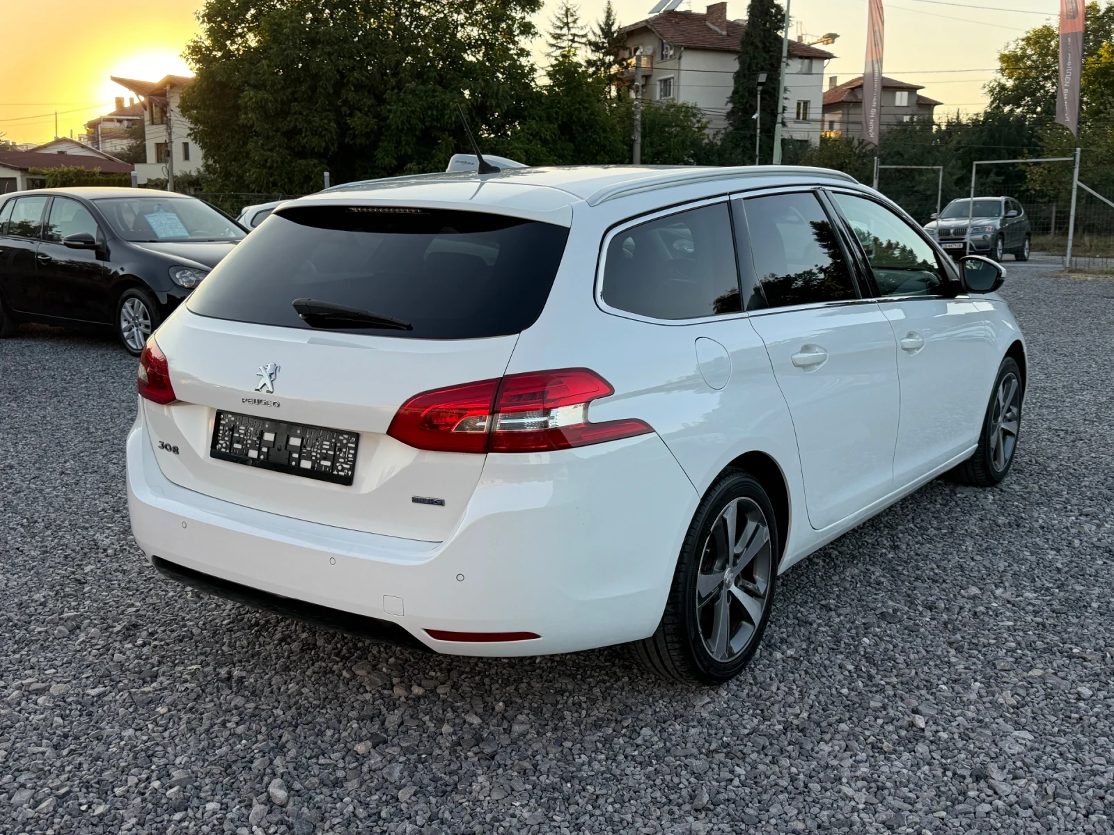 Peugeot 308 1.6 BlueHDI, Gt Line, 120Hp, 2016г. Италия, снимка 7 - Автомобили и джипове - 55683888