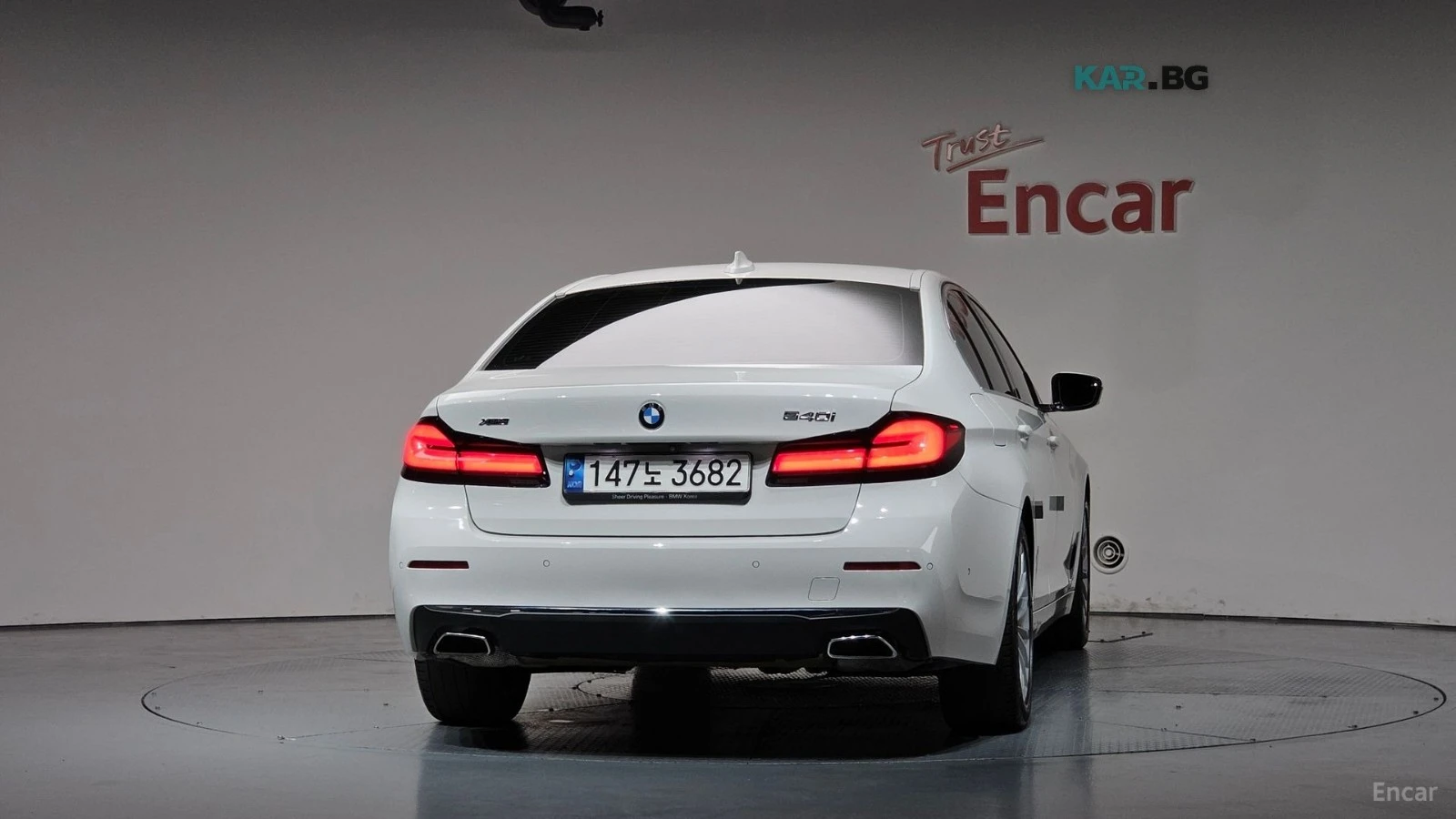 BMW 530 XDRIVE* LUXURY* ПОДГРЕВ* ОБДУХ* 360* КАМЕРА* , снимка 4 - Автомобили и джипове - 55846209