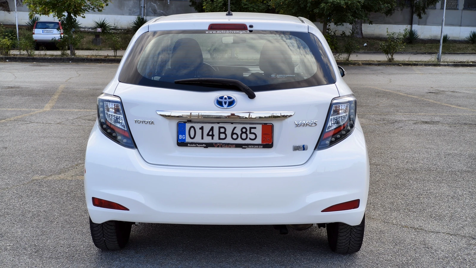 Toyota Yaris 1.5i Aut. , снимка 4 - Автомобили и джипове - 55847547