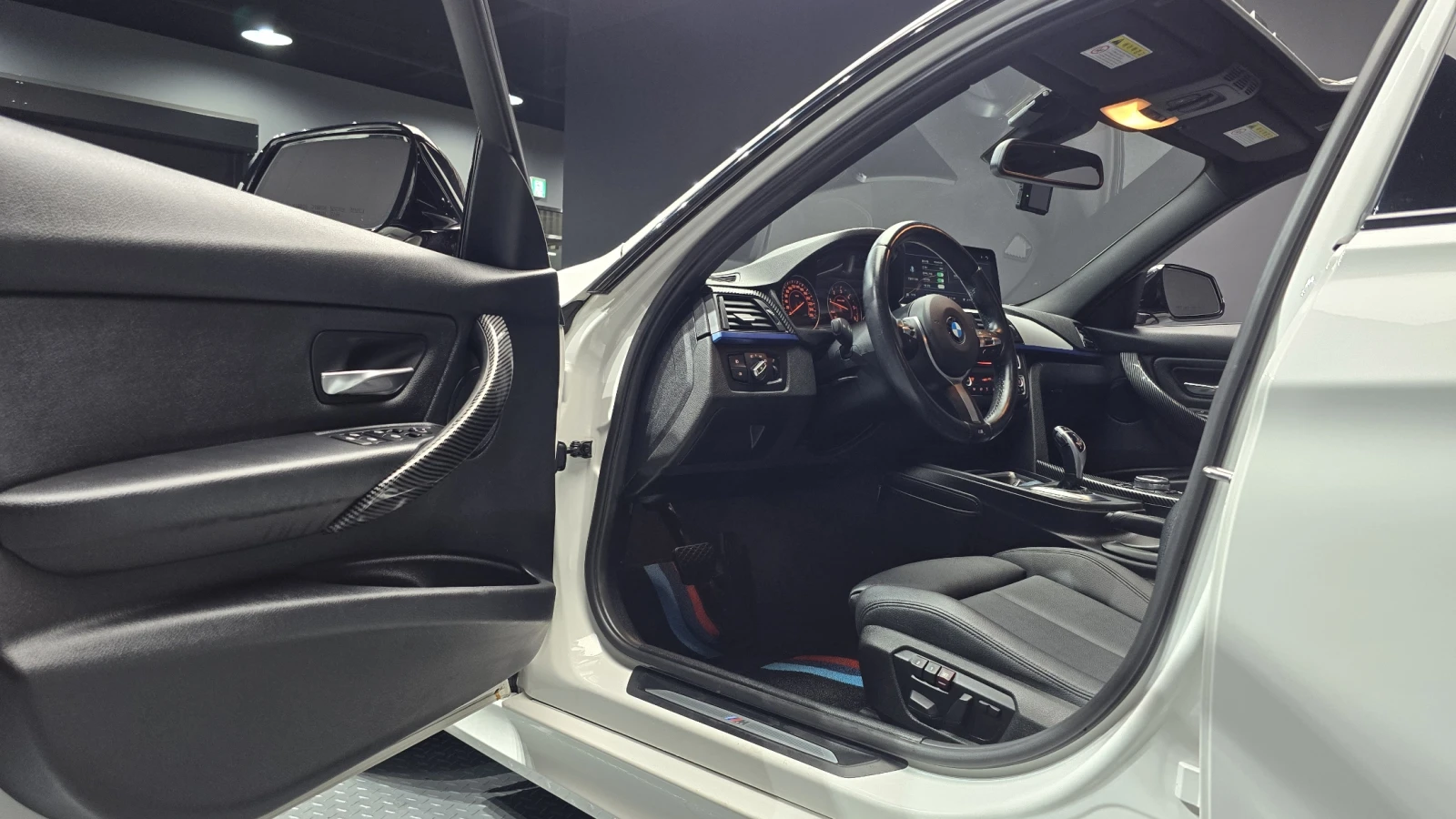 BMW 320 M Performance autoprime.bg, снимка 10 - Автомобили и джипове - 56001962