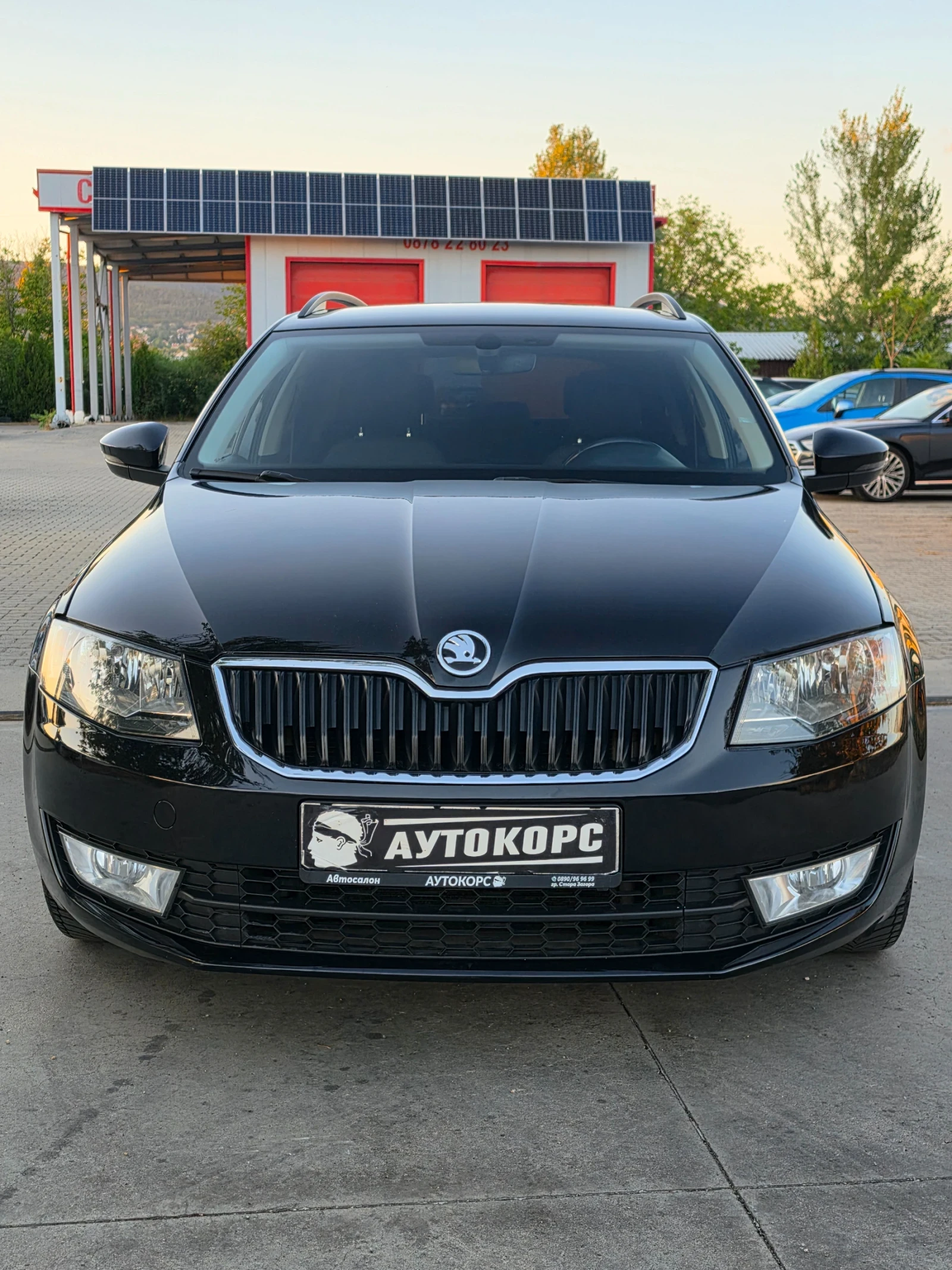 Skoda Octavia 1.6TDI* 110HP* NAVI, снимка 2 - Автомобили и джипове - 56261632