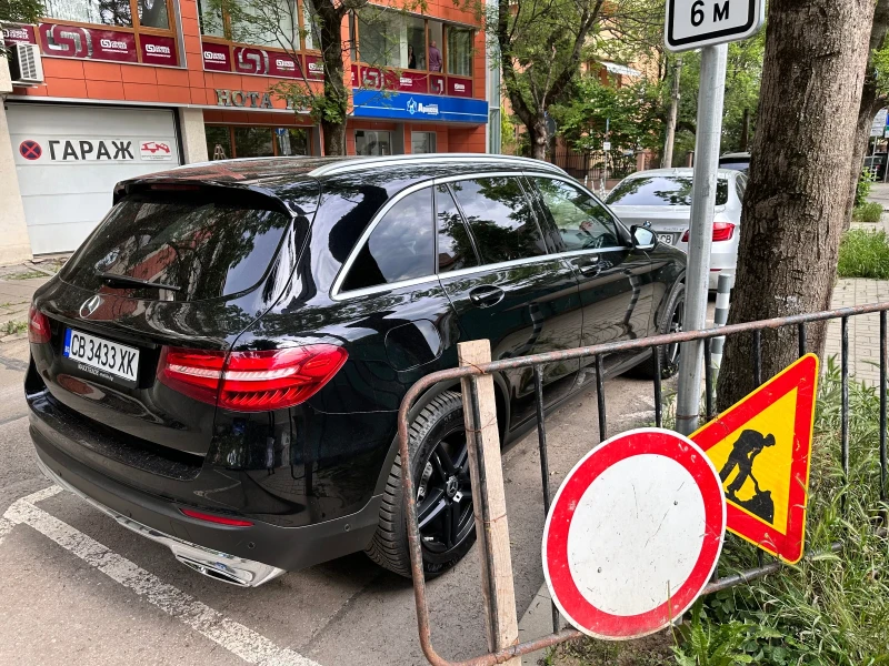 Mercedes-Benz GLC 220, снимка 2 - Автомобили и джипове - 48753840