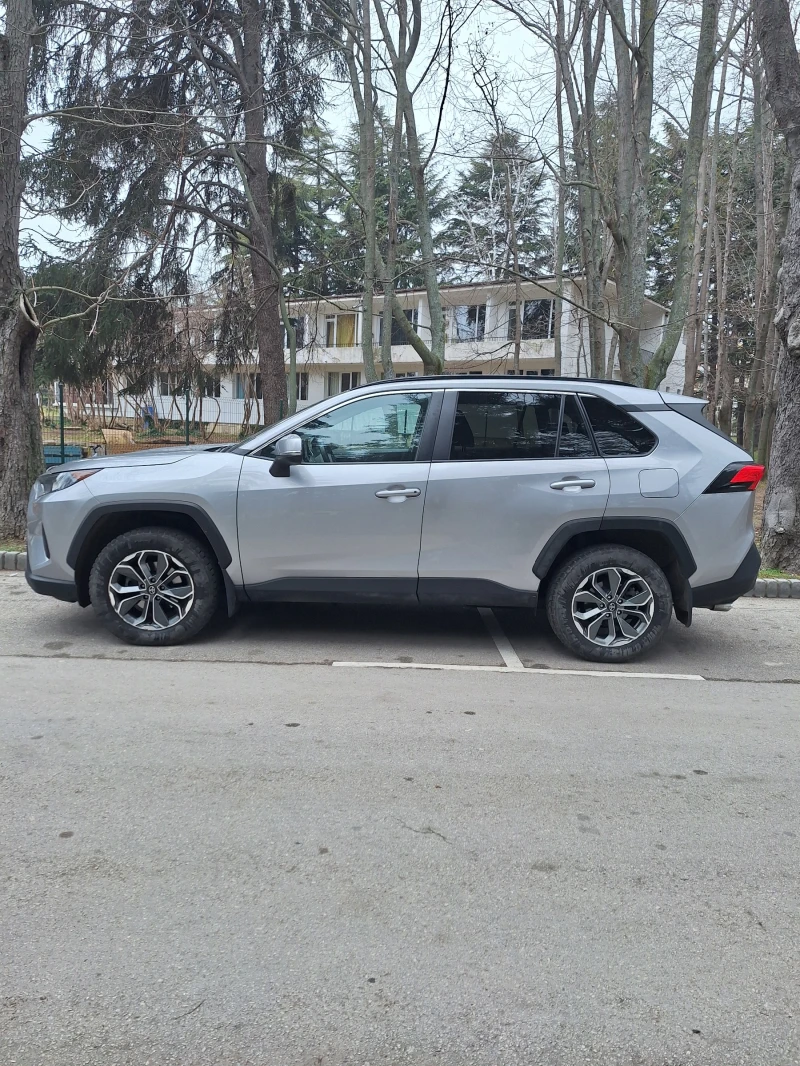 Toyota Rav4, снимка 8 - Автомобили и джипове - 49322103