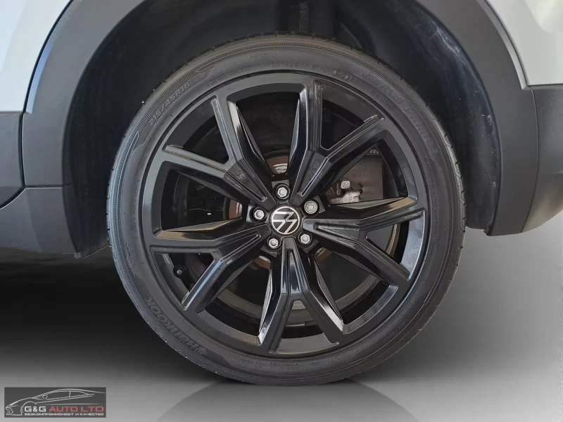 VW T-Cross STYLE/150HP/DSG/CAM/AHK/NAVI/LED/DIGI/AMBI/349g, снимка 13 - Автомобили и джипове - 51760389