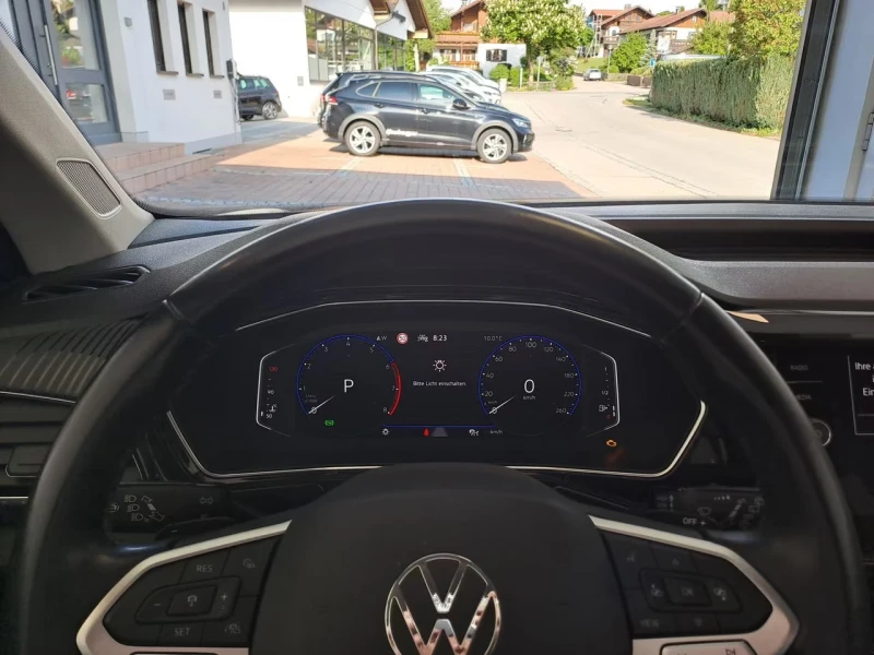 VW T-Cross STYLE/150HP/DSG/CAM/AHK/NAVI/LED/DIGI/AMBI/349g, снимка 5 - Автомобили и джипове - 51760389