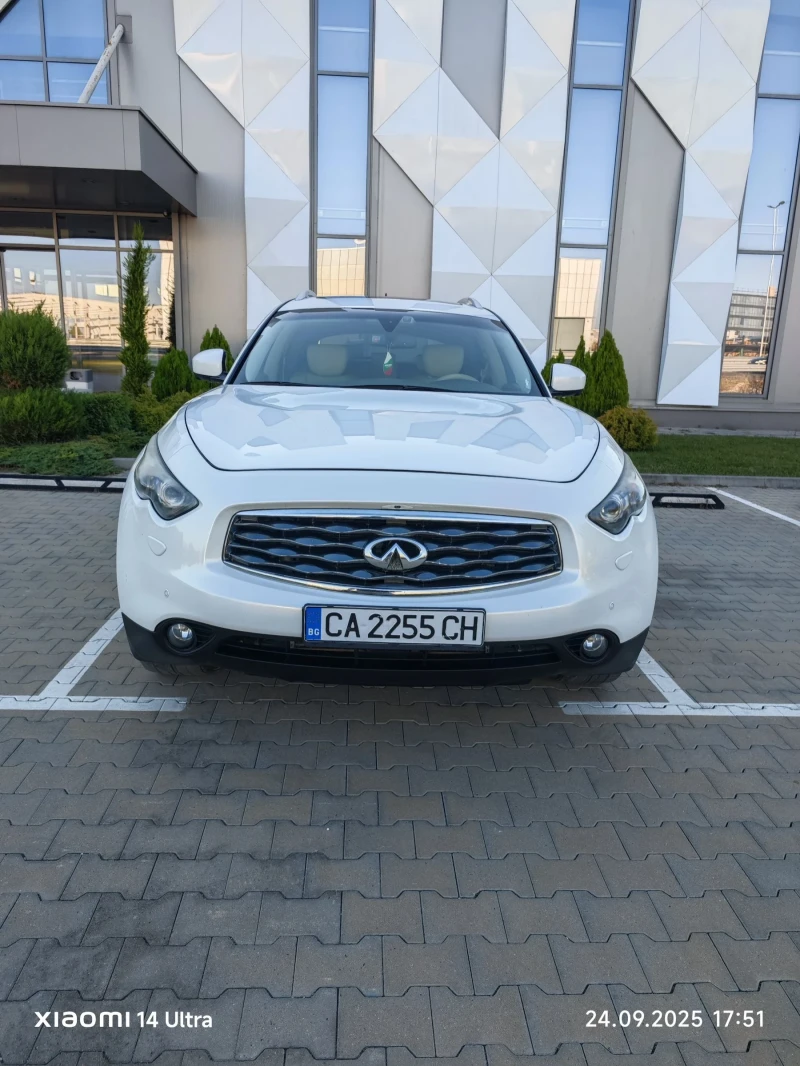 Infiniti Fx 30 100% РЕАЛЕН, снимка 2 - Автомобили и джипове - 51838058