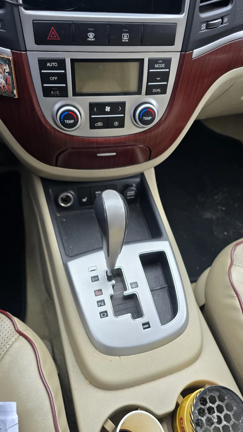 Hyundai Santa fe, снимка 11 - Автомобили и джипове - 53141413