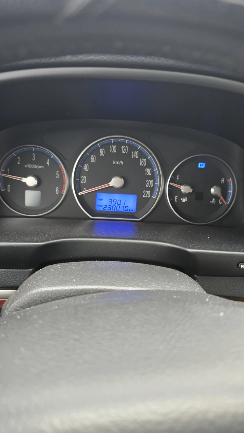 Hyundai Santa fe, снимка 12 - Автомобили и джипове - 53141413