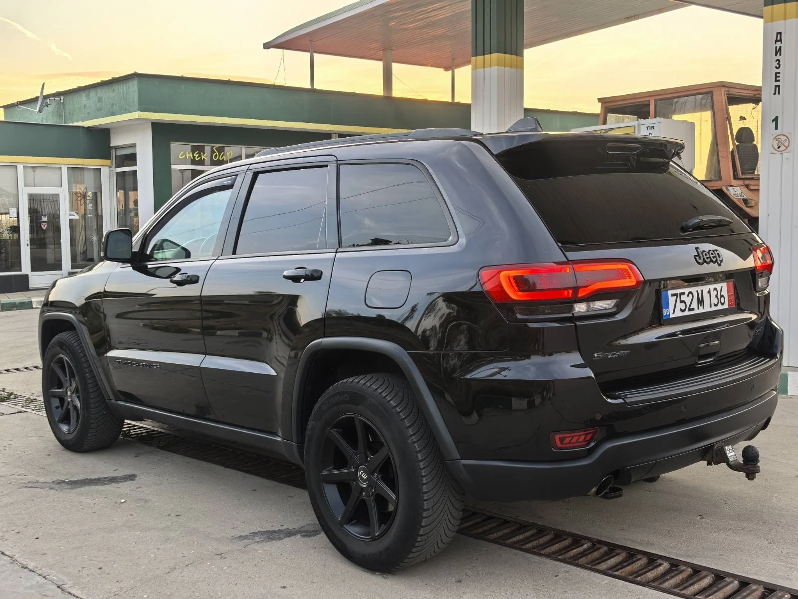 Jeep Grand cherokee LIMITED SPORT - изображение 9