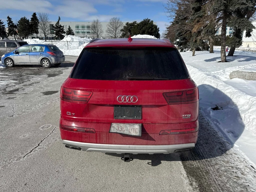 Audi Q7 / Progressiv / ОБДУХВАНЕ / 360 / CARFAX - изображение 4