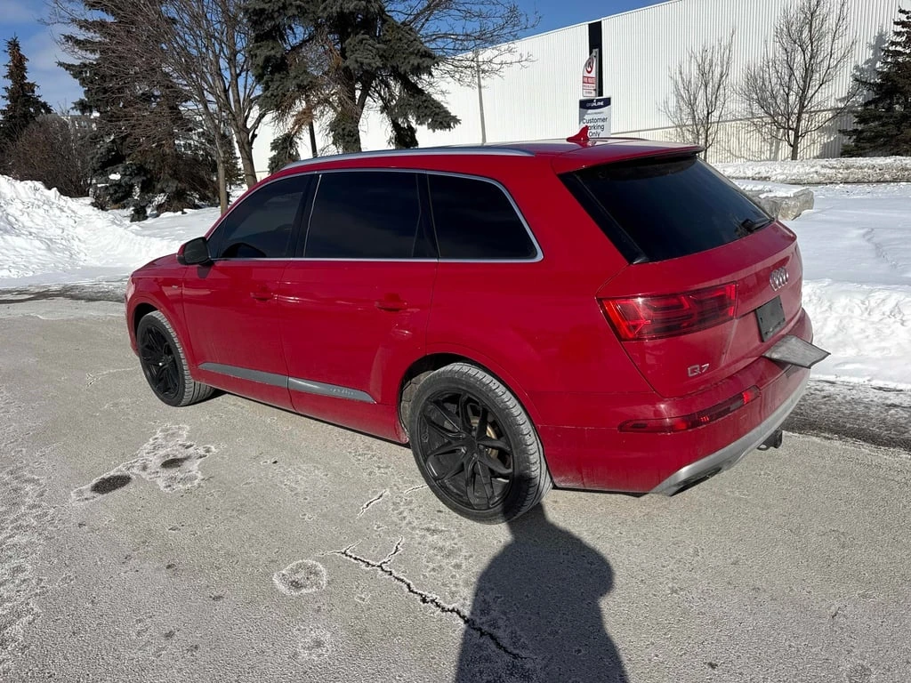 Audi Q7 / Progressiv / ОБДУХВАНЕ / 360 / CARFAX - изображение 2