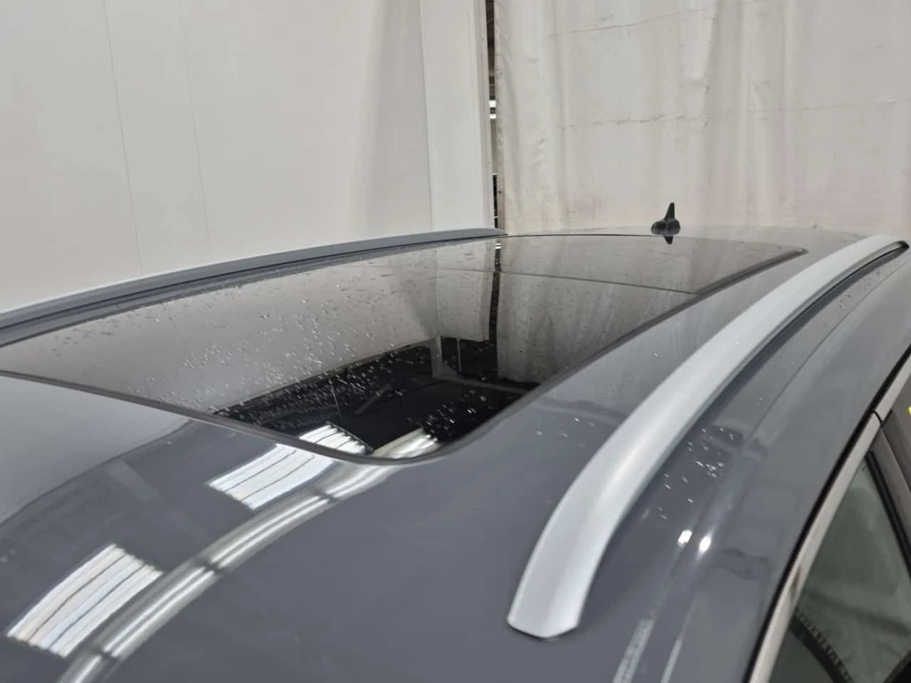 VW Atlas | EXECLINE | 360камери | ПАМЕТИ | CARFAX, снимка 6 - Автомобили и джипове - 53824930