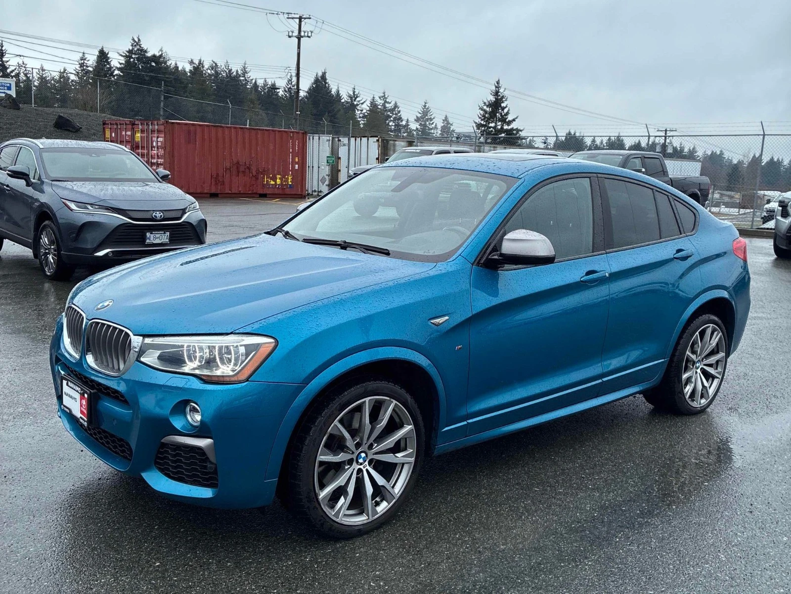 BMW X4 40I С РЕГИСТРАЦИЯ & АВТО КРЕДИТ, снимка 3 - Автомобили и джипове - 53876022