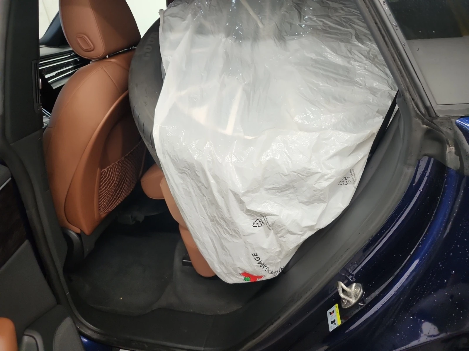 Audi Q8 PROGRESSIV * * CARFAX * * АВТО КРЕДИТ * * , снимка 9 - Автомобили и джипове - 54272270