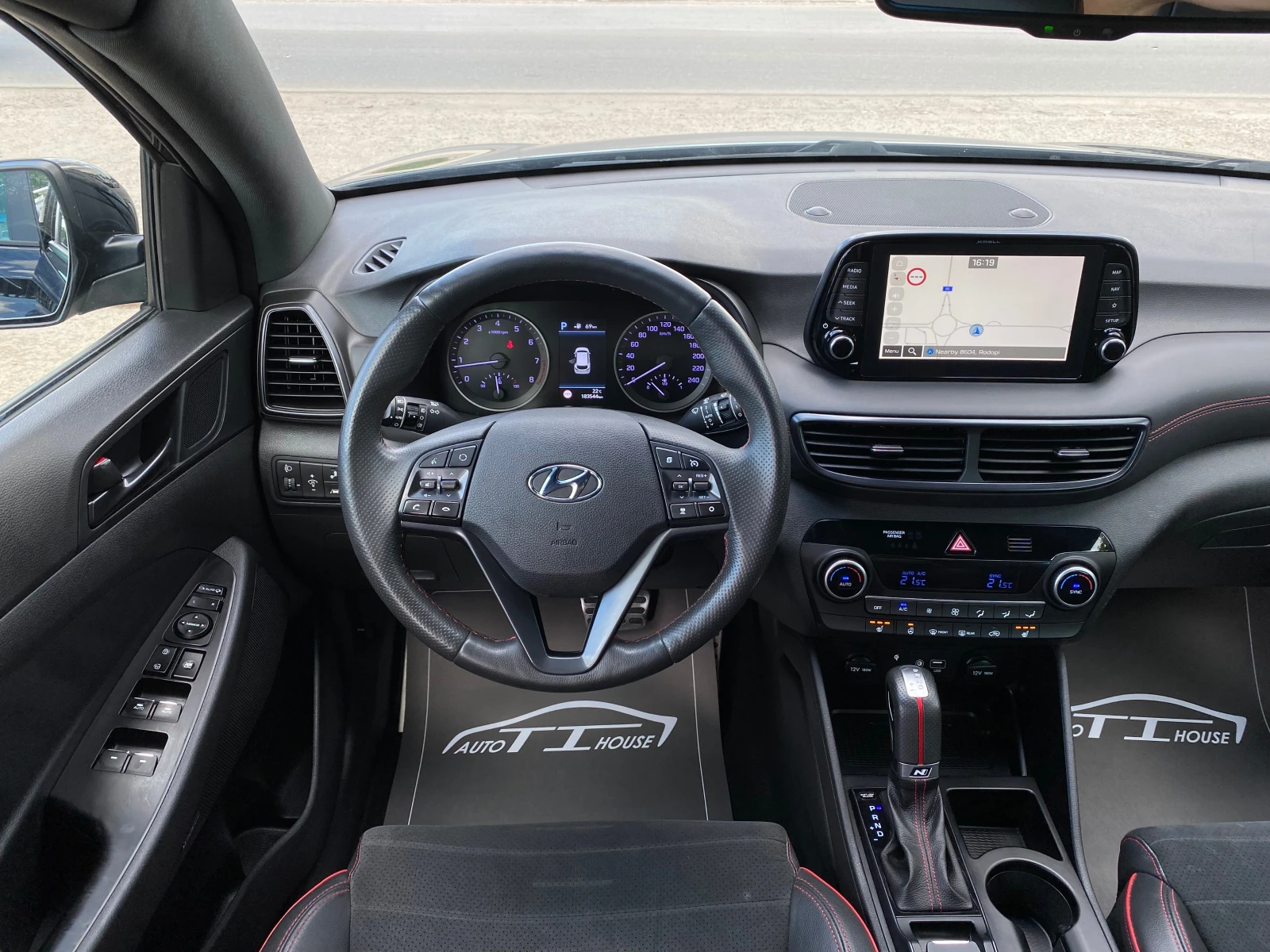 Hyundai Tucson N-Line* 1.6 T-GDI* 4x4* , снимка 11 - Автомобили и джипове - 54702788