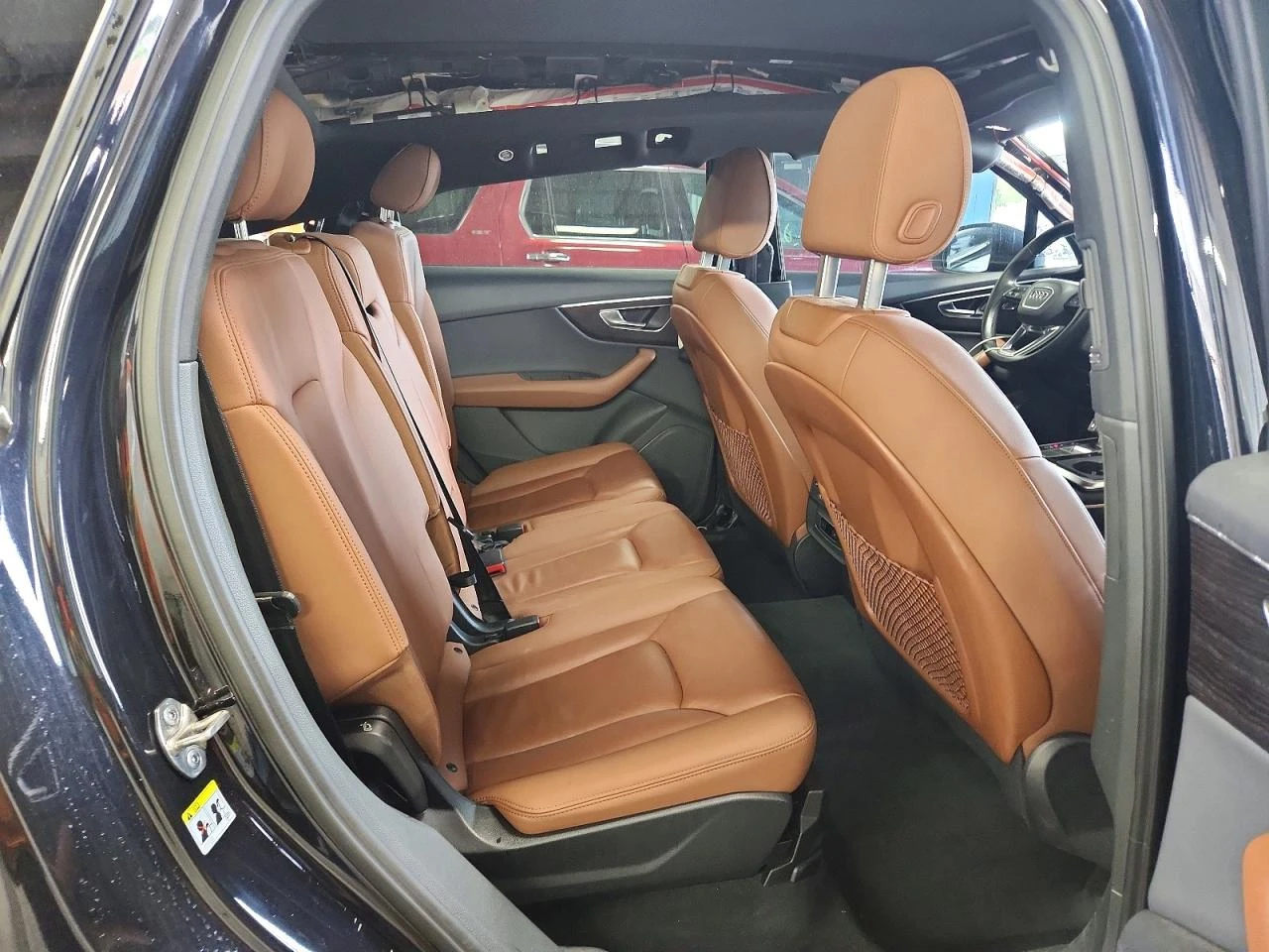 Audi Q7 2.0l Premium, снимка 11 - Автомобили и джипове - 55094094