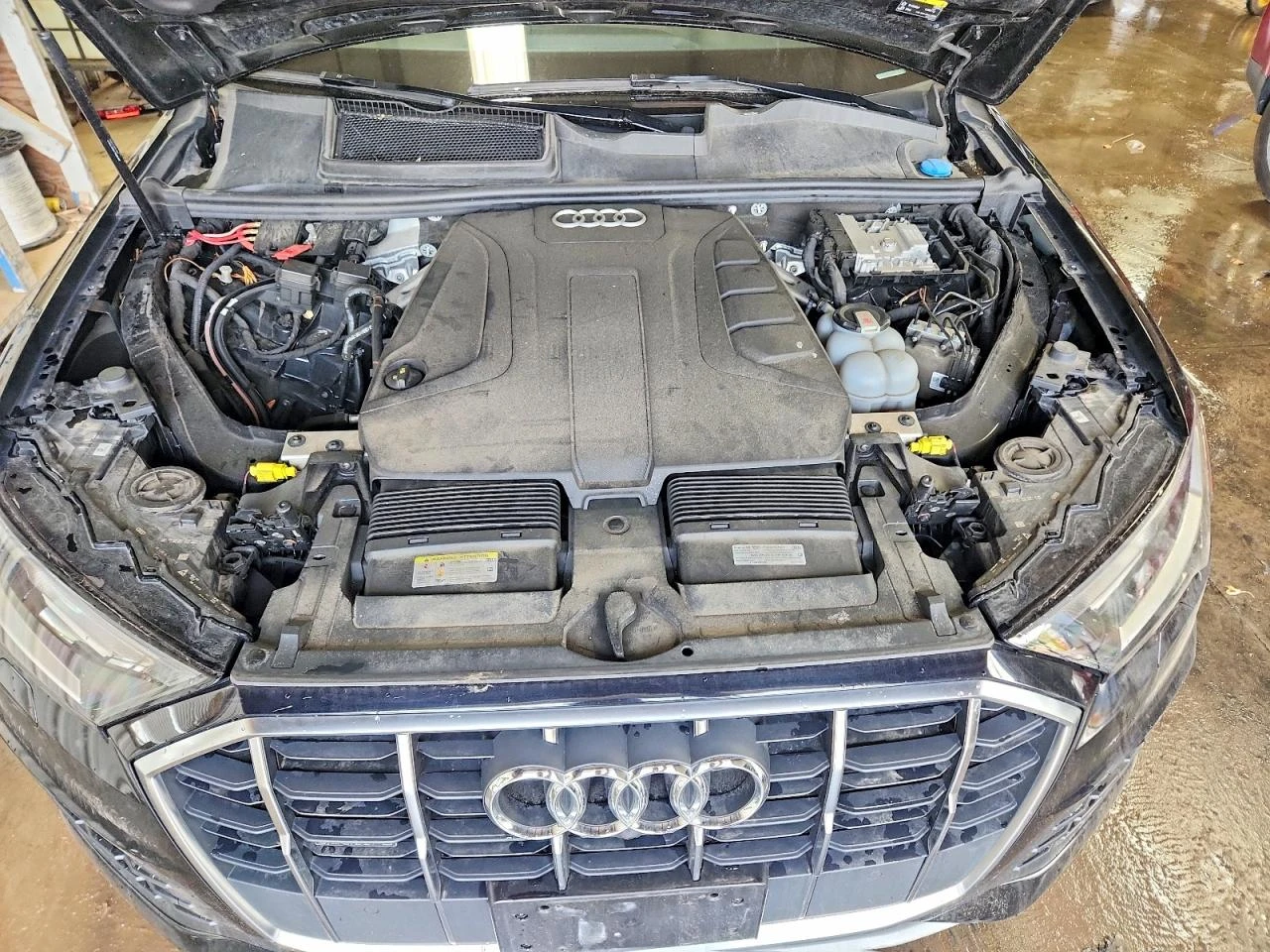 Audi Q7 2.0l Premium, снимка 12 - Автомобили и джипове - 55094094