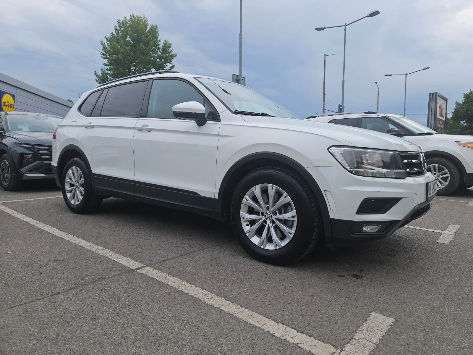 VW Tiguan Allspace, снимка 3 - Автомобили и джипове - 55212340