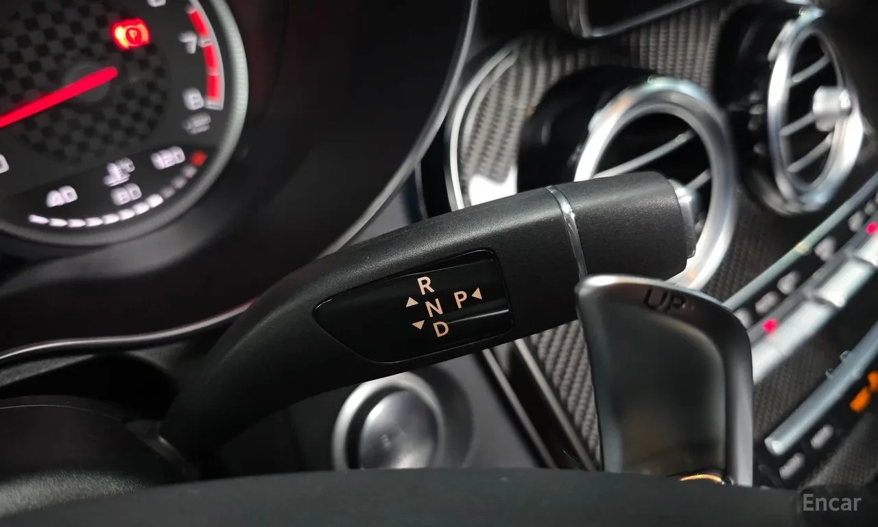 Mercedes-Benz GLC 43 AMG Цена до България, снимка 13 - Автомобили и джипове - 55401855