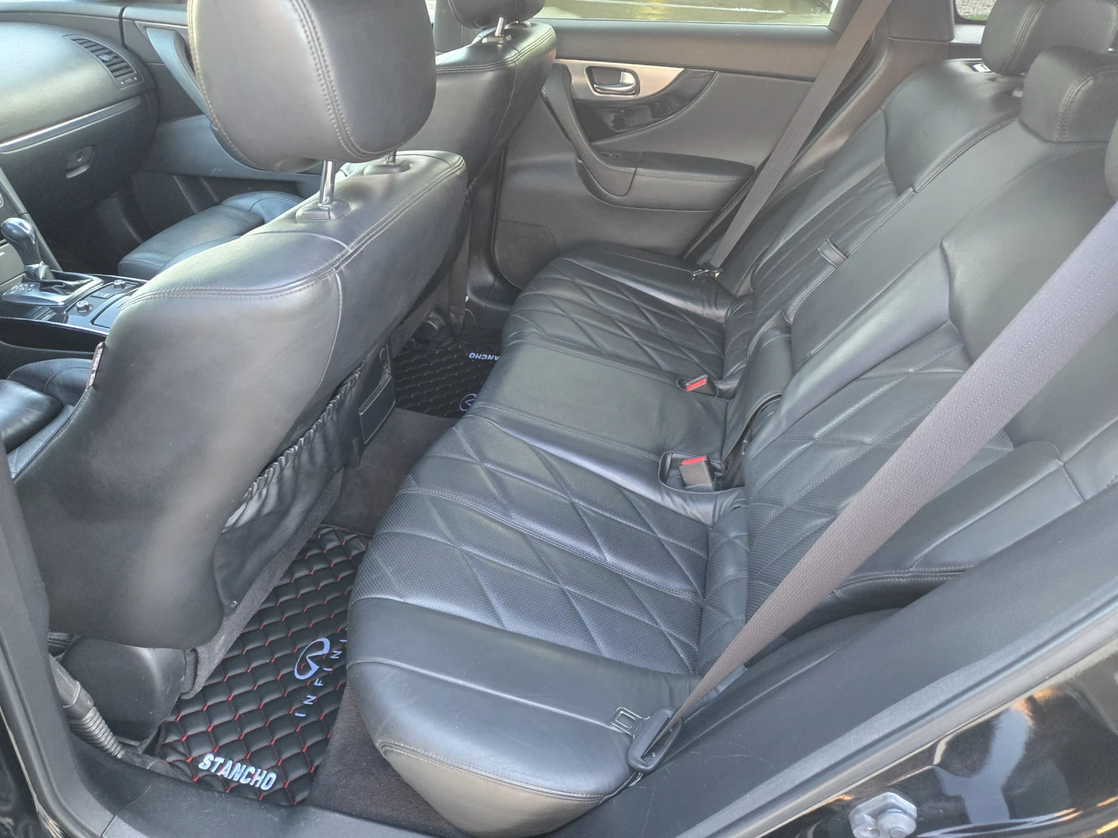 Infiniti Fx 30, снимка 6 - Автомобили и джипове - 55553699
