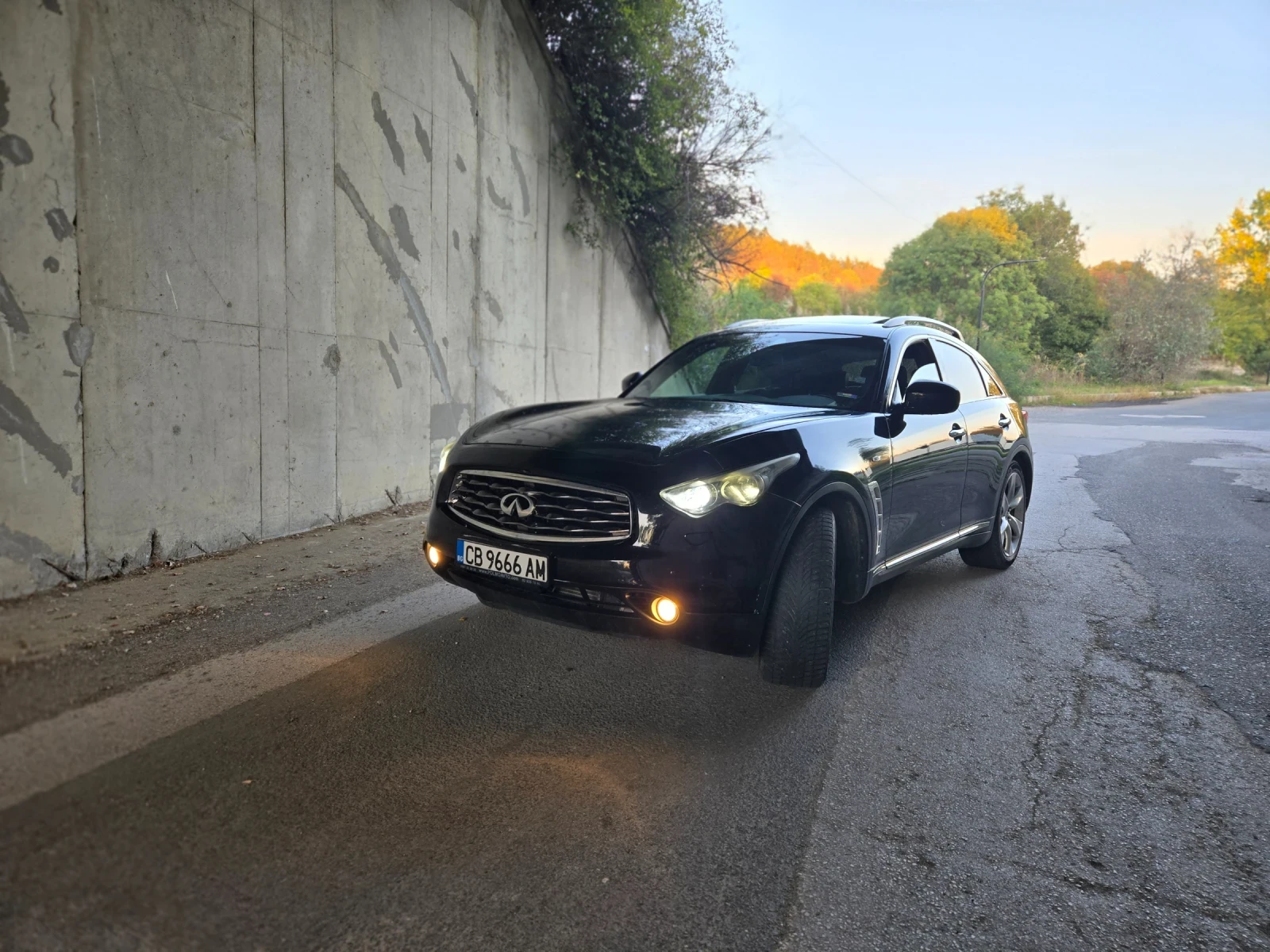 Infiniti Fx 30, снимка 16 - Автомобили и джипове - 55553699