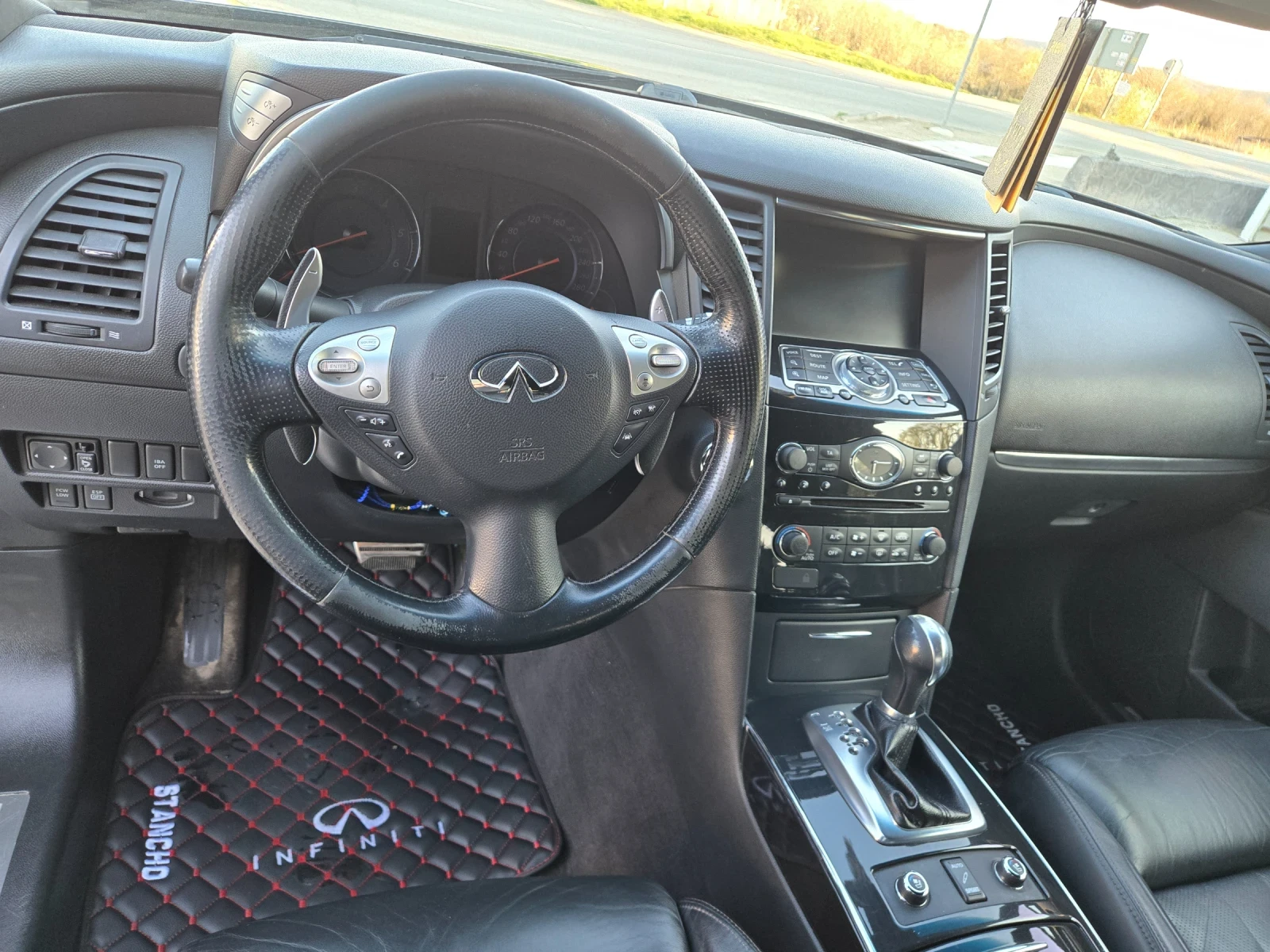 Infiniti Fx 30, снимка 7 - Автомобили и джипове - 55553699