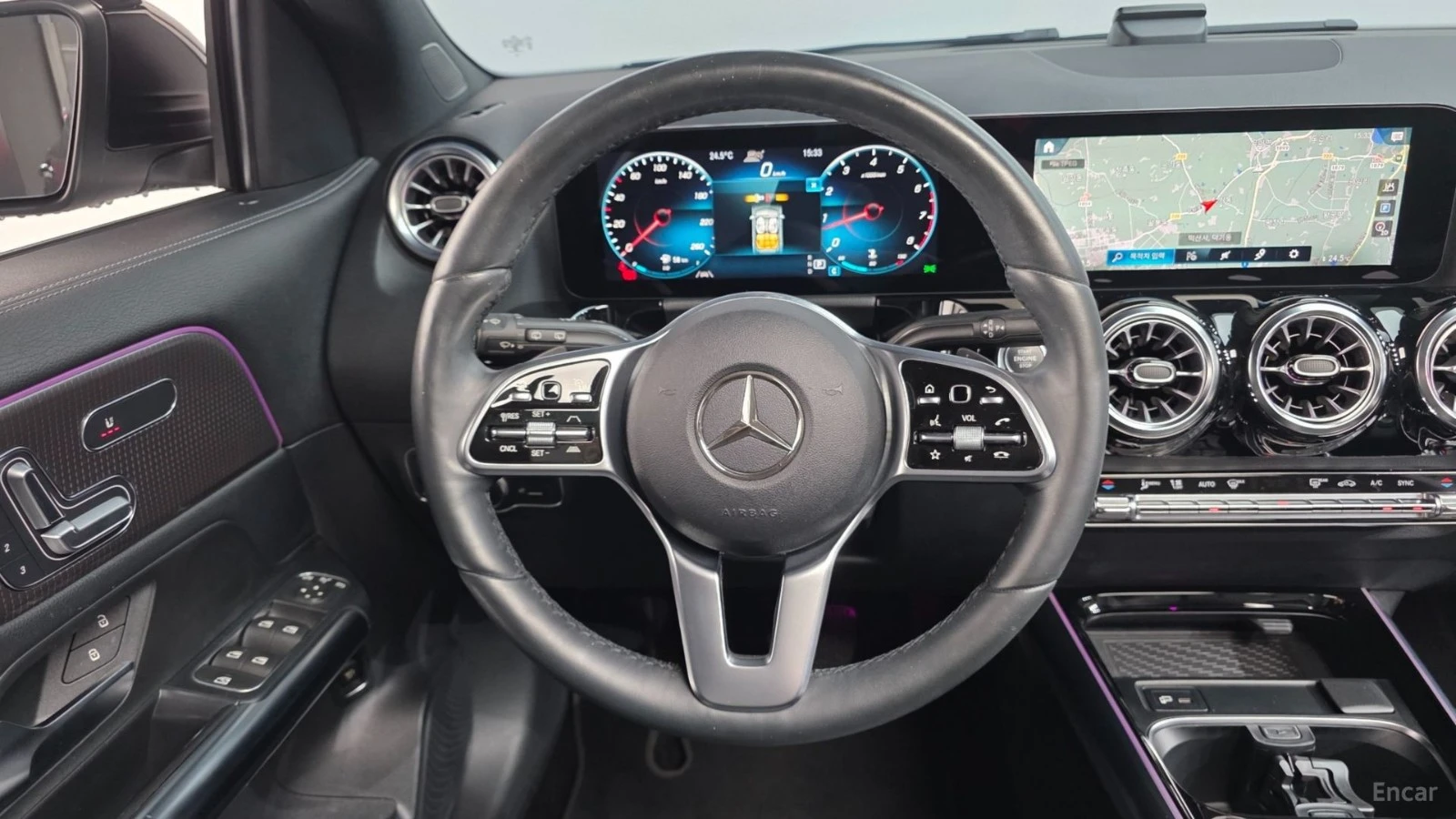 Mercedes-Benz GLA 220 ДИСТРОНИК* ПОДГРЕВ* КАМЕРА* AMBIENT* ПАНОРАМА* , снимка 6 - Автомобили и джипове - 55643723