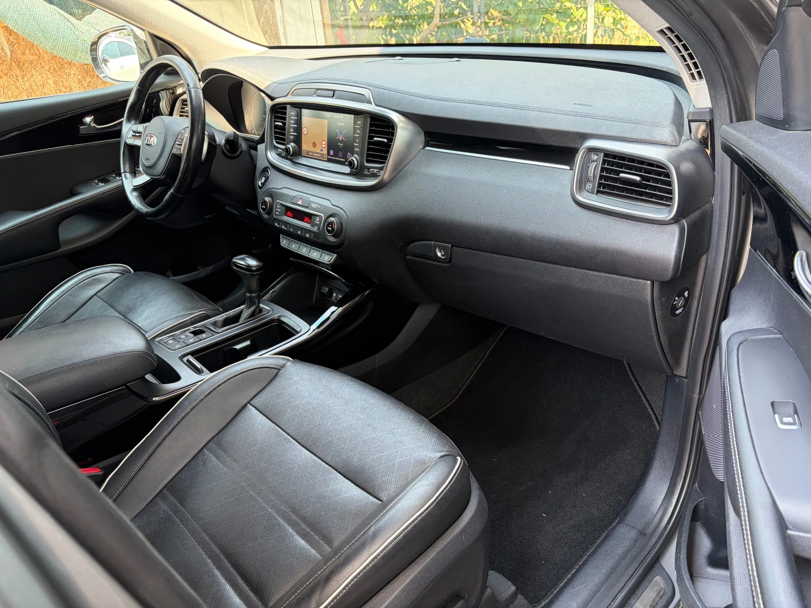 Kia Sorento GT-LINE, снимка 11 - Автомобили и джипове - 55805978