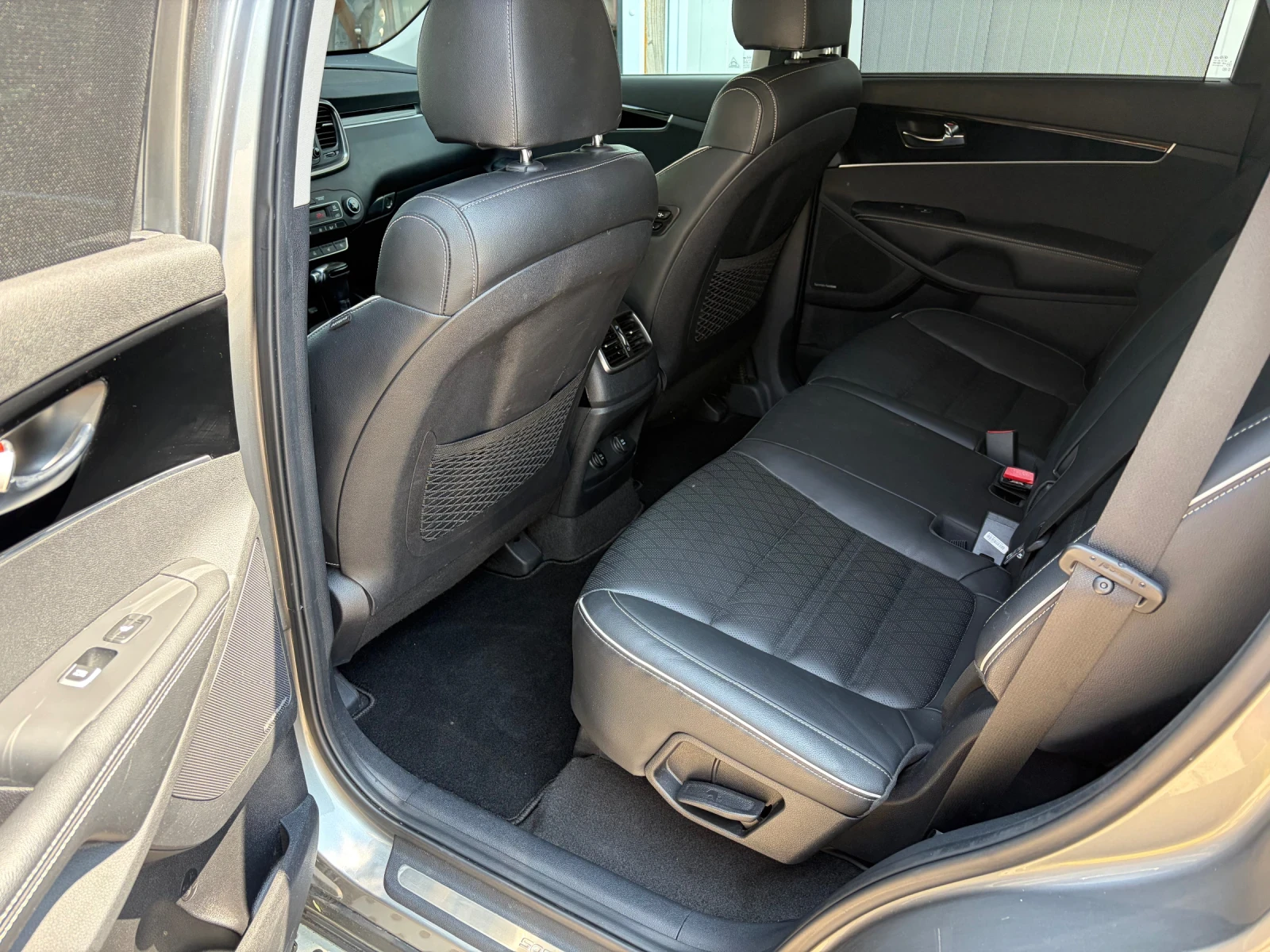 Kia Sorento GT-LINE, снимка 12 - Автомобили и джипове - 55805978