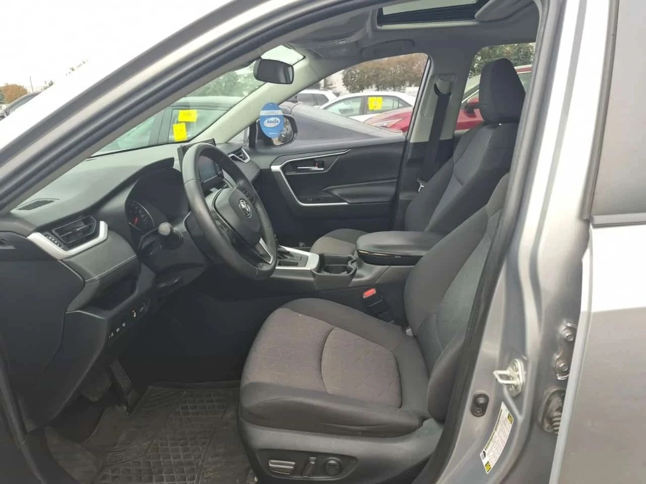 Toyota Rav4, снимка 7 - Автомобили и джипове - 56688465