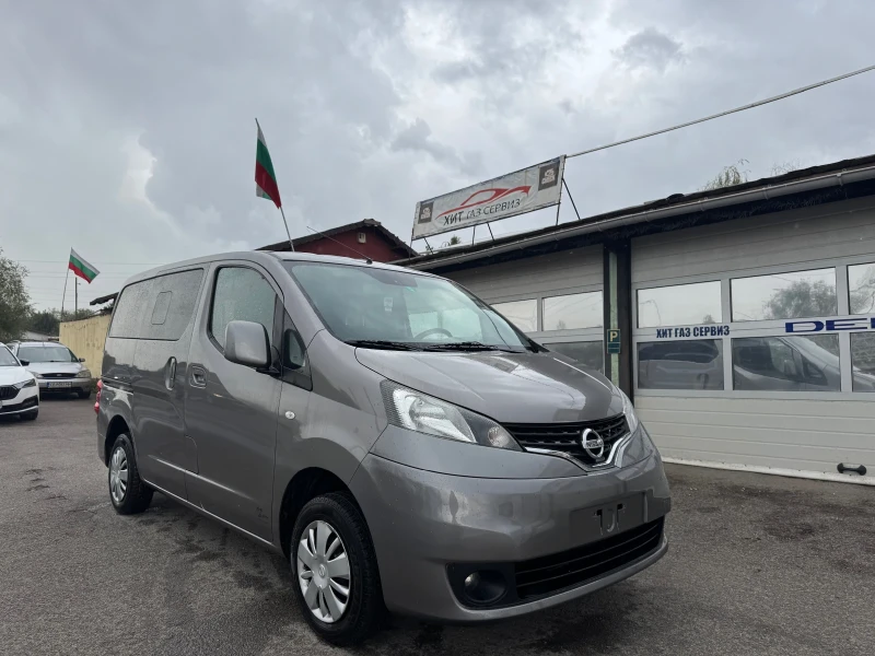 Nissan NV200 1.6 16V KeyLessGo, снимка 1 - Бусове и автобуси - 47471362