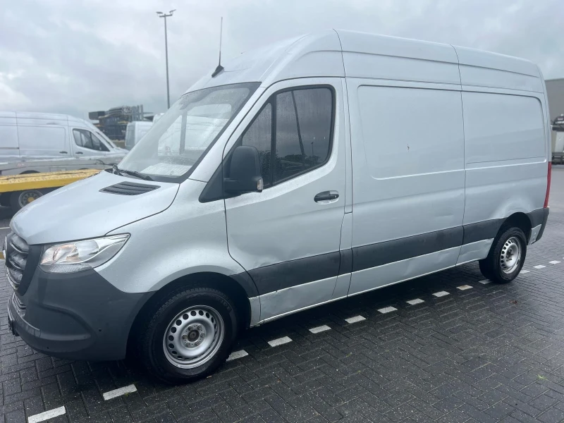 Mercedes-Benz Sprinter 214 2.2 CDI L2H2, снимка 2 - Бусове и автобуси - 47686497